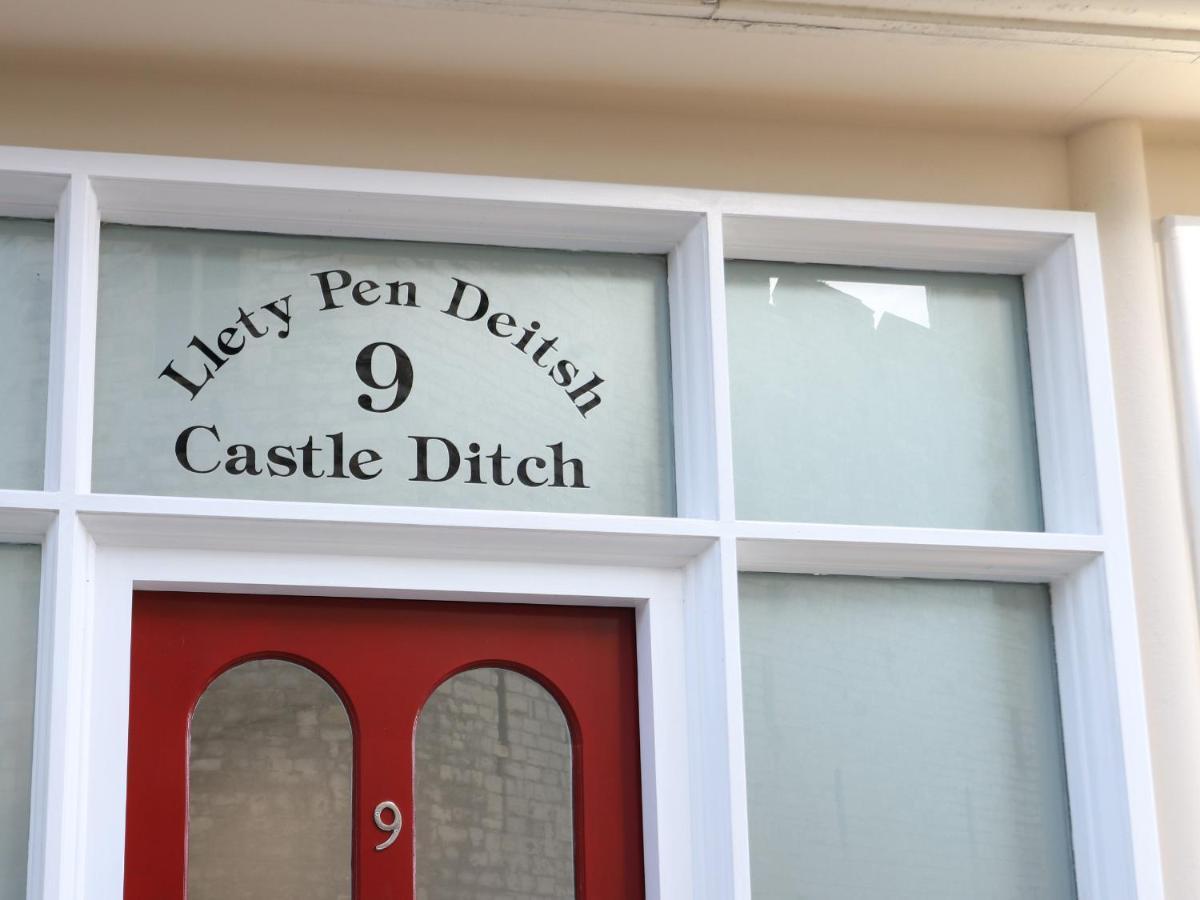Llety Pen Deitsh 1 Lägenhet Caernarfon Exteriör bild