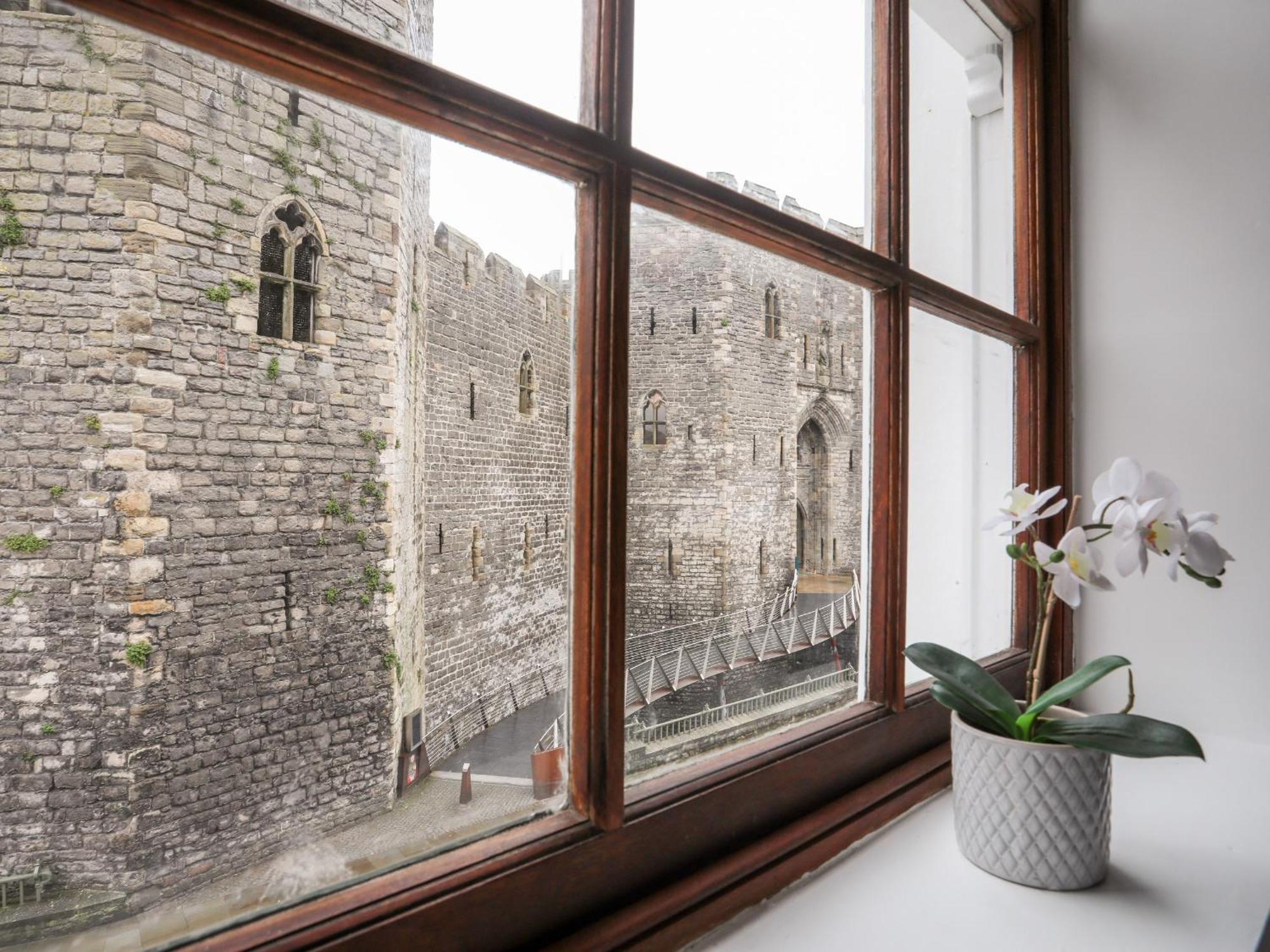 Llety Pen Deitsh 1 Lägenhet Caernarfon Exteriör bild